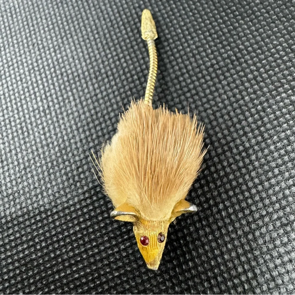 Vintage Mink Fur Mouse Brooch‎ with Red Eyes